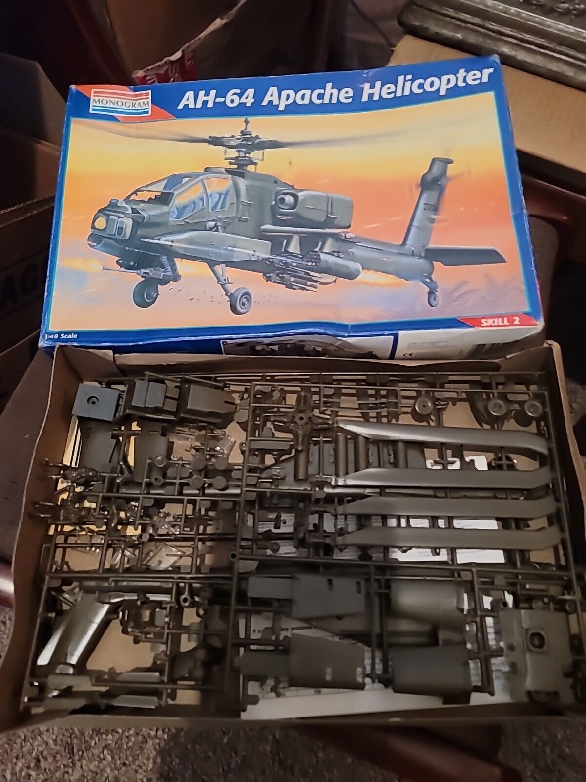 Monogram AH-64 Apache Attack Chopper 1/48 Scale Model Kit 5443 Open Box