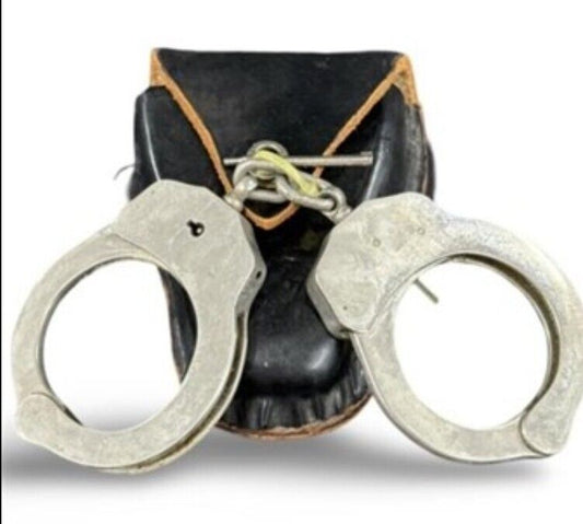 VGT Authentic Correctional Facility Handcuffs Leather Pouch 