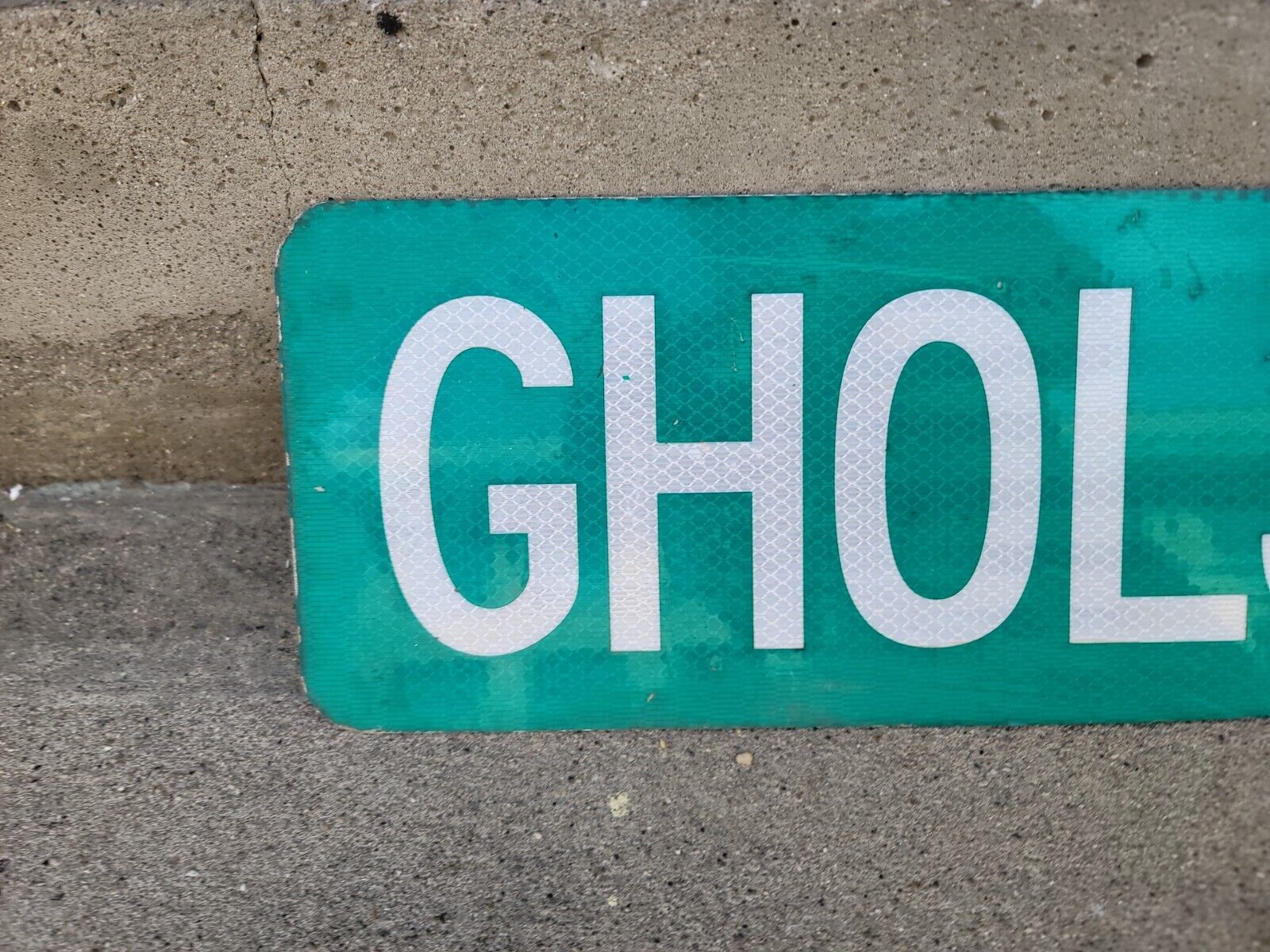 Gholson Drive Metal Street Sign Green 6" X 24" Vintage Reflective RARE Cave 