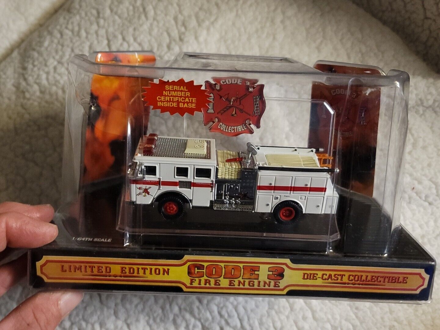 CODE 3 1/64 WHITE SEAGRAVE CITY OF DENVER FIRE TRUCK NEW DFD