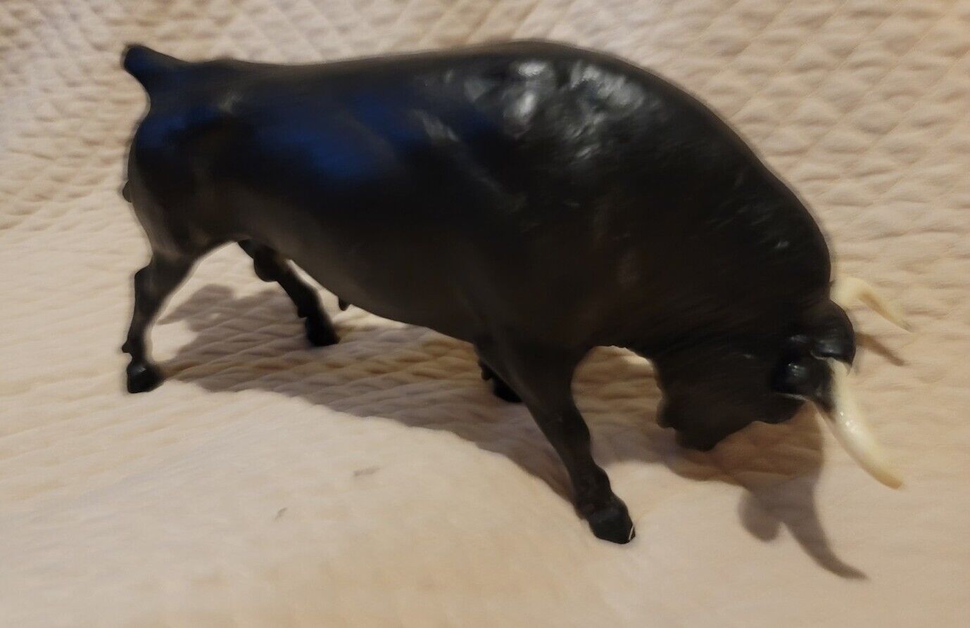 VINTAGE BREYER Spanish Fighting Matte BULL Black Mold 73 Animal VERY RARE