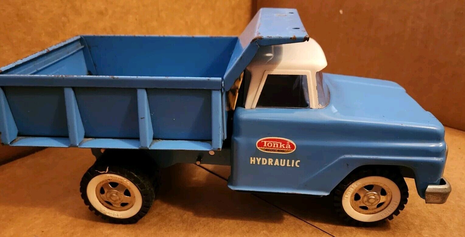 Vintage 1965 Tonka No. 520 Hydraulic Dump Truck 13" Structo Ford Man Cave Toys 