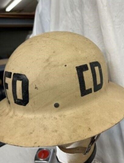 VINTAGE BOSTON Metal FIRE DEPARTMENT SHIELD HELMET FIREMAN FD DEPARTMENT US GOV