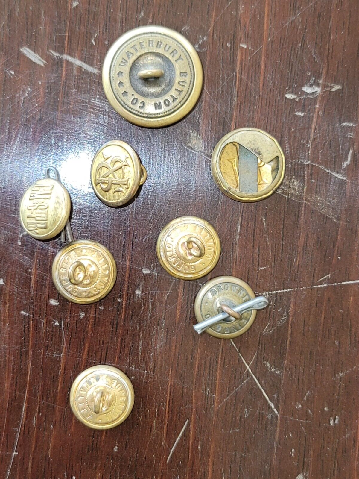 VTG Lot of 8 Northern Pacific Railway CM&StP Uniform Buttons 