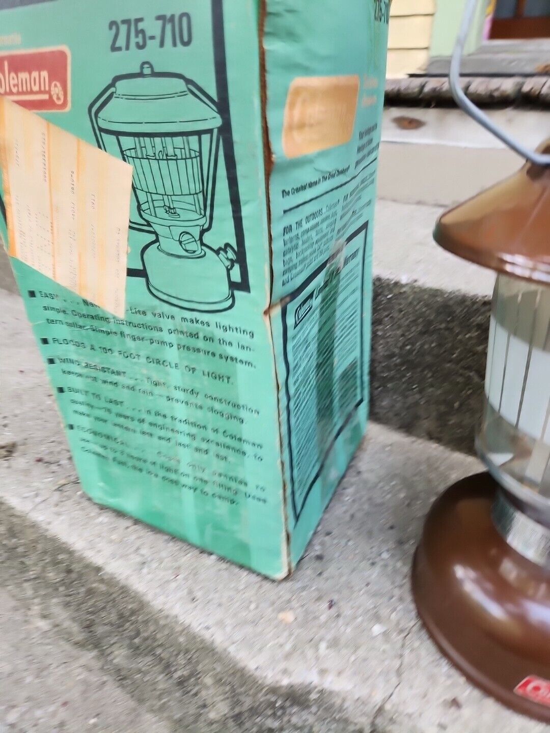 Vintage 1976 Coleman Model 275 710 Dual 2 Mantle Brown Camp Lantern w/ Box 11/76