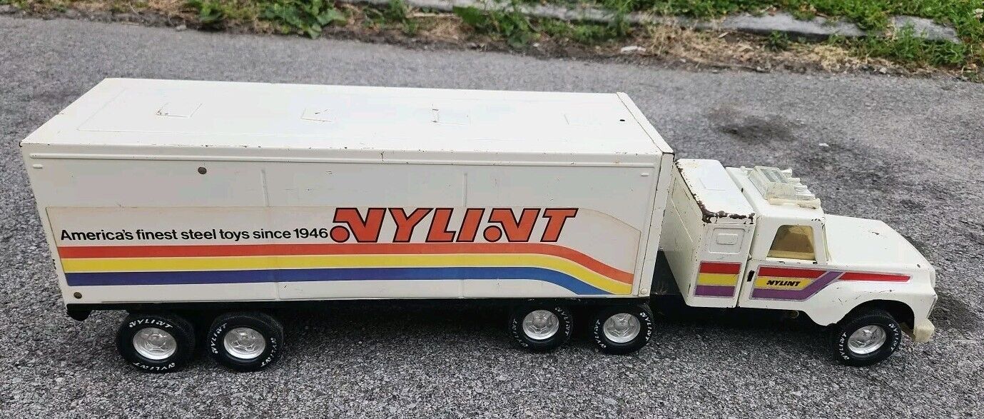 Vintage 27” Tractor Trailer Toy Truck 1970s Finest Steel Toys RARE collectors