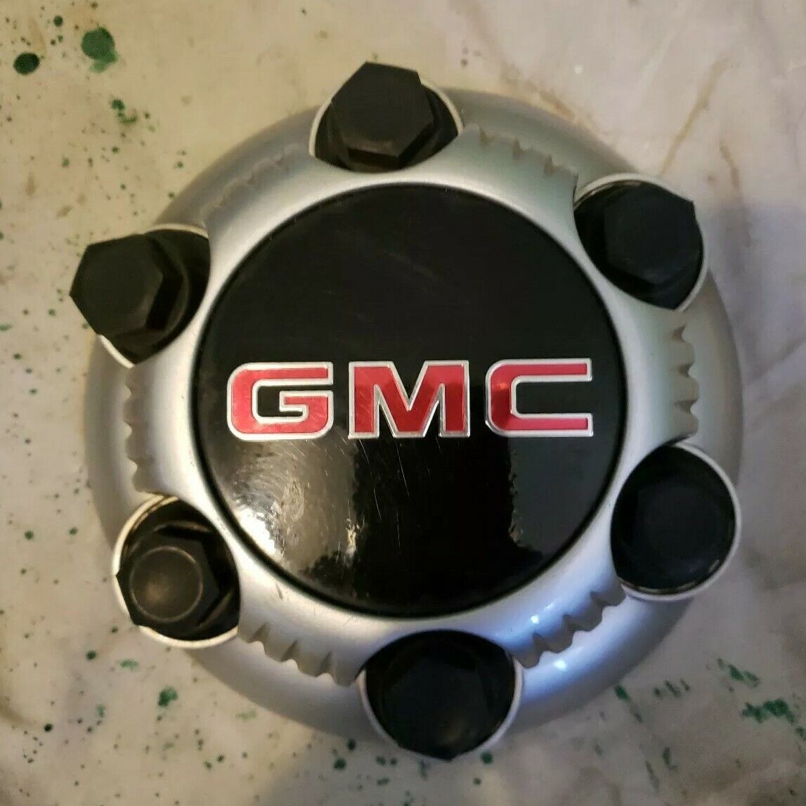 GMC 8 Lug Sierra Van Yukon Suburban 1500 2500 3500 Wheel Center Hubcaps 00-10 