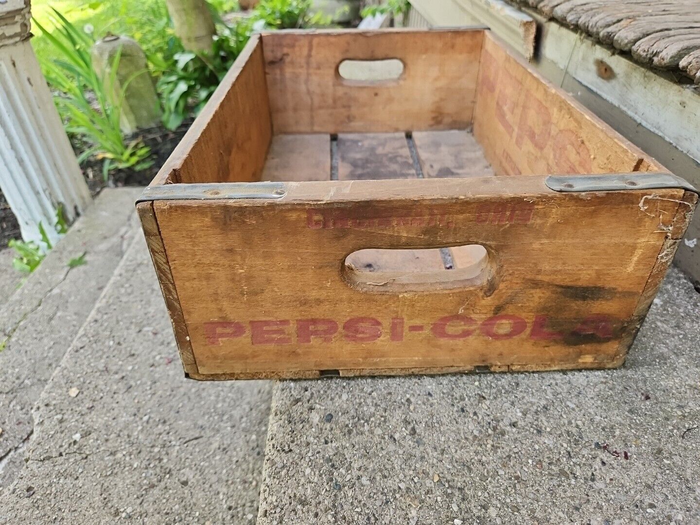 Vintage Pepsi-Cola Crate Box Yellow Wood Blue from Cincinnati Ohio 