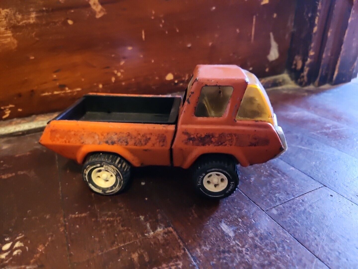 Vintage 1970s Tonka Truck Pickup Metal  8.5"  Toy Collectible 