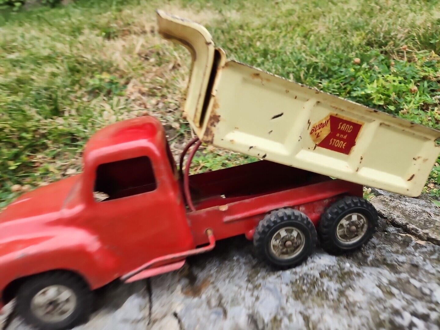 Vintage 1950s/1960s Buddy L  Dump Truck Pressed Steel 