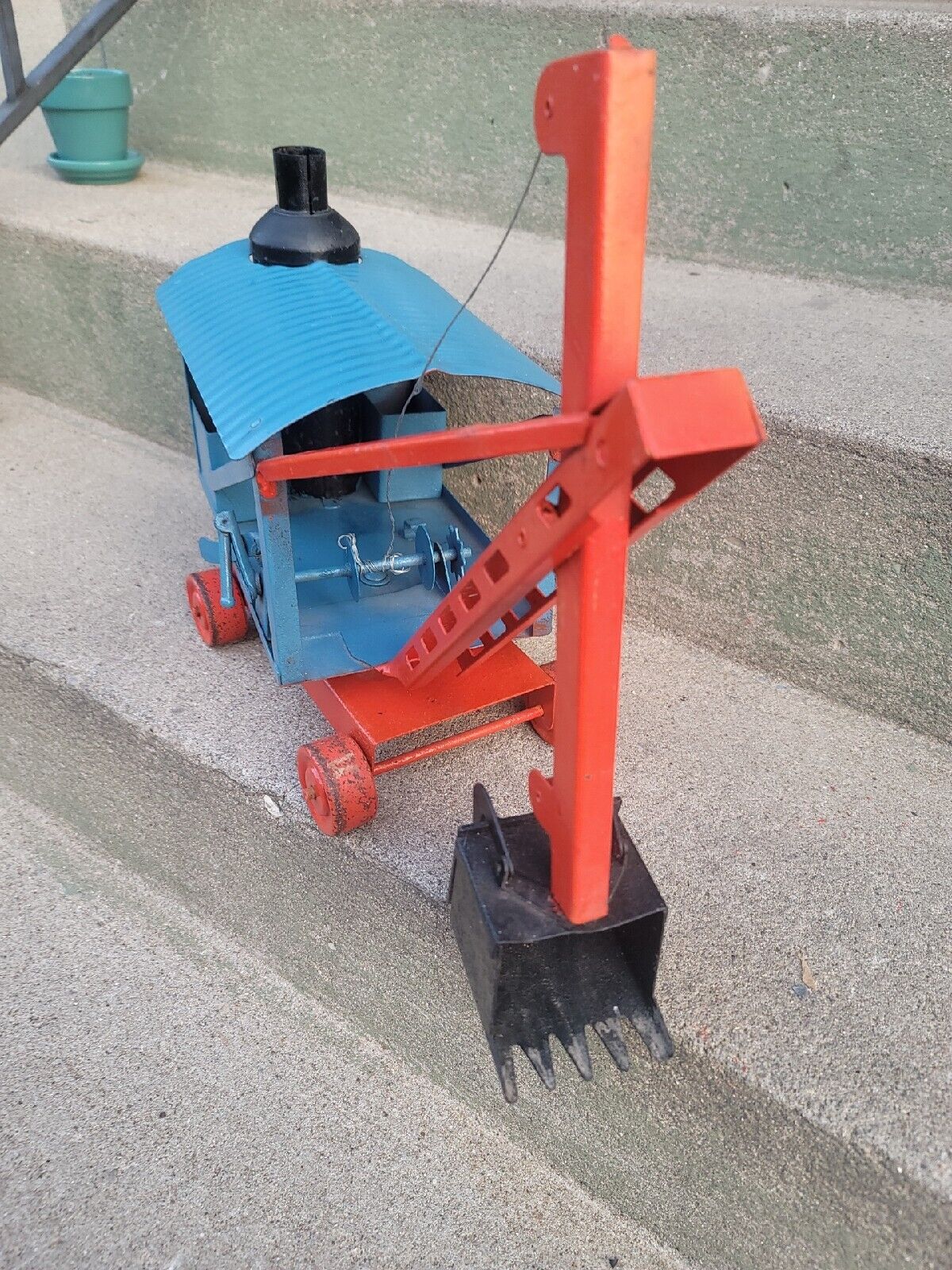 Vintage Buddy L Line Steam Shovel Pressed Steel Construction toy 1920's REPAINT 