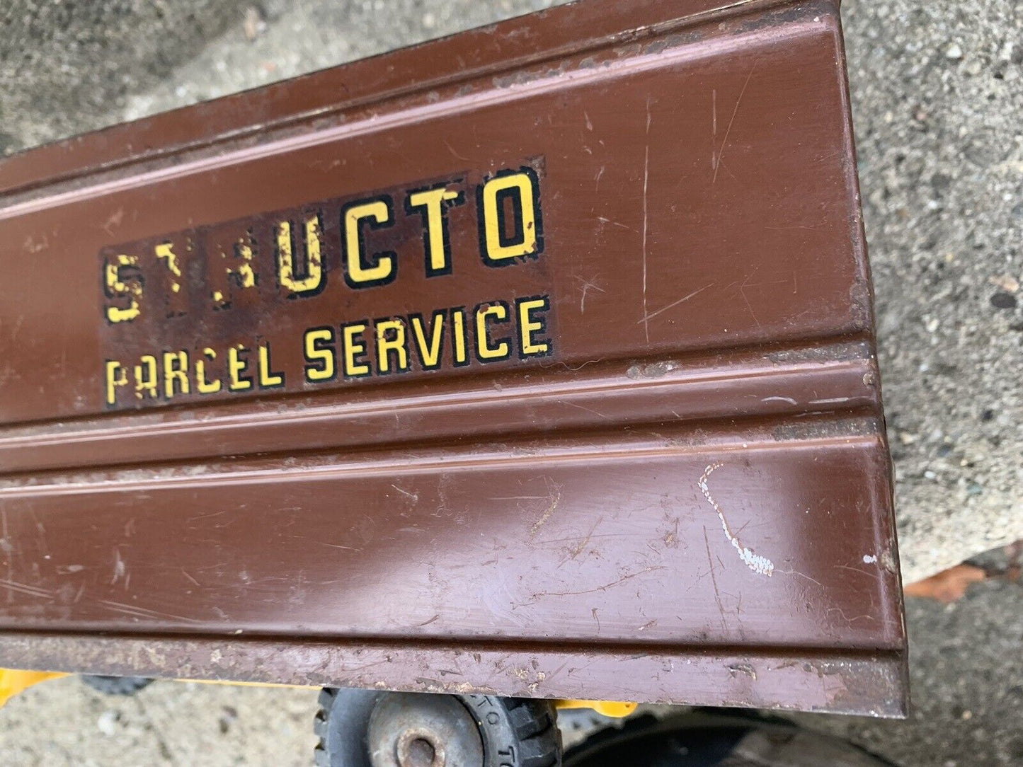 Vintage 50's Structo Parcel Service Truck Steel Yellow Brown Kids Toy