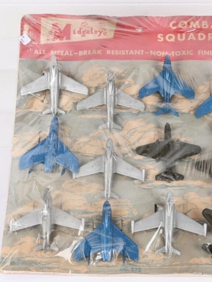 Vintage Lot 12 1950s MIDGETOY COMBAT SQUADRON MOC die Cast metal New Old Stock