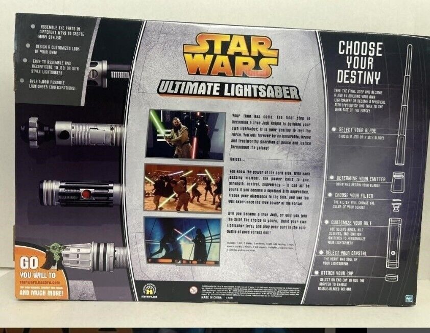 Star Wars Build Your Own Ultimate Lightsaber Hasbro Lucasfilm 2005 RARE SEALED