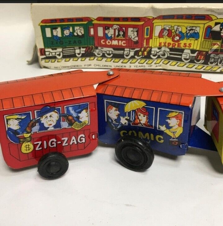 Vintage Wind Up Toy Train Tin Metal Lithographed  Wind up Mechanical Box Korea 