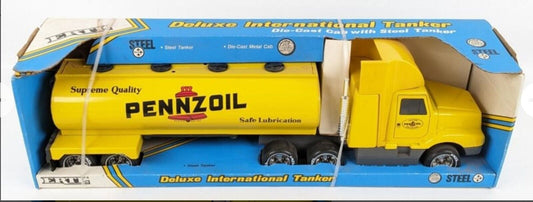 New ERTL International Pennzoil Deluxe truck 1989 Diecast Cab Steel Tanker Toy