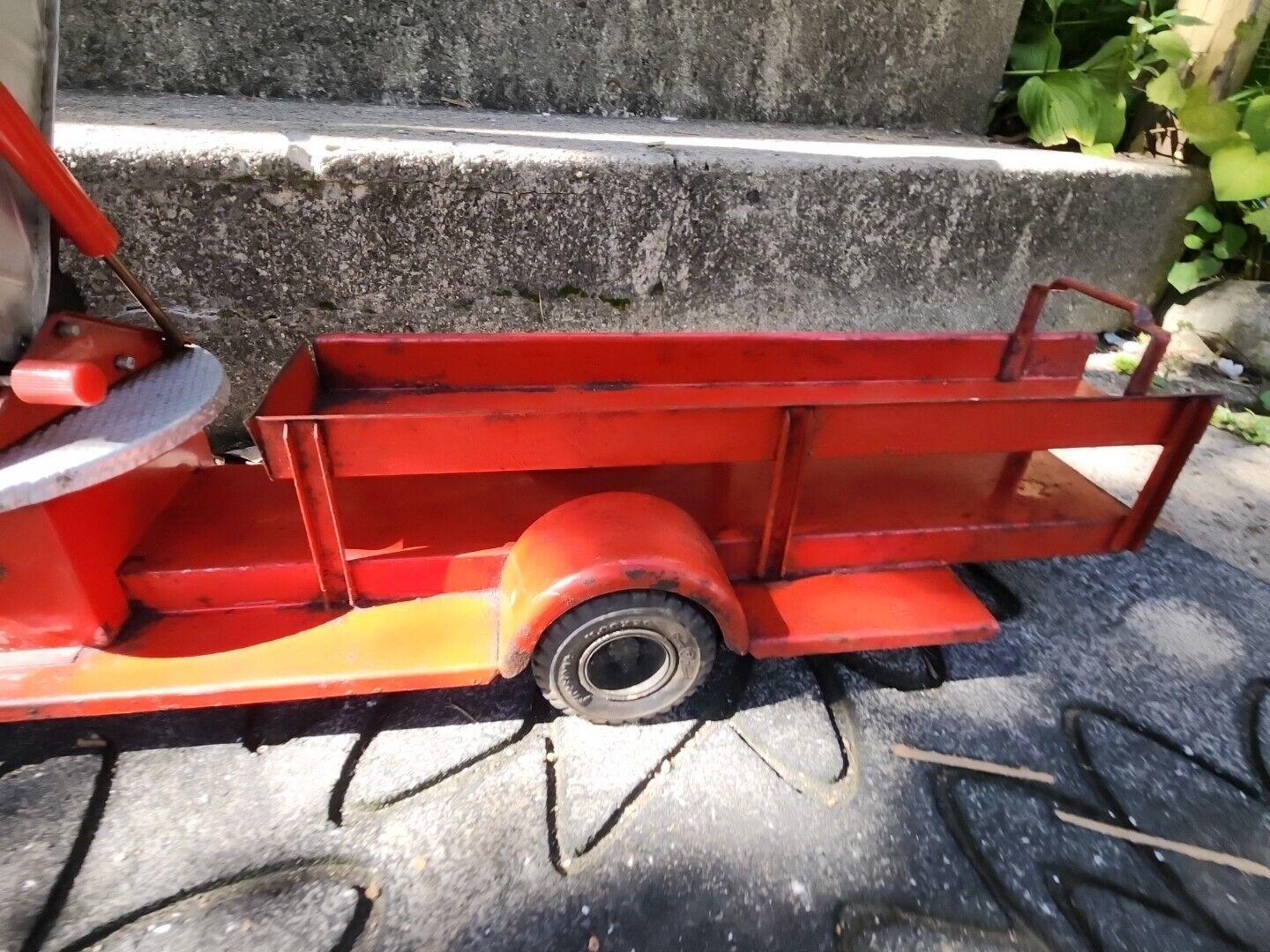 Vintage Doepke Rossmoyne Model Toys Ladder Fire Truck Pressed Steel 1950s