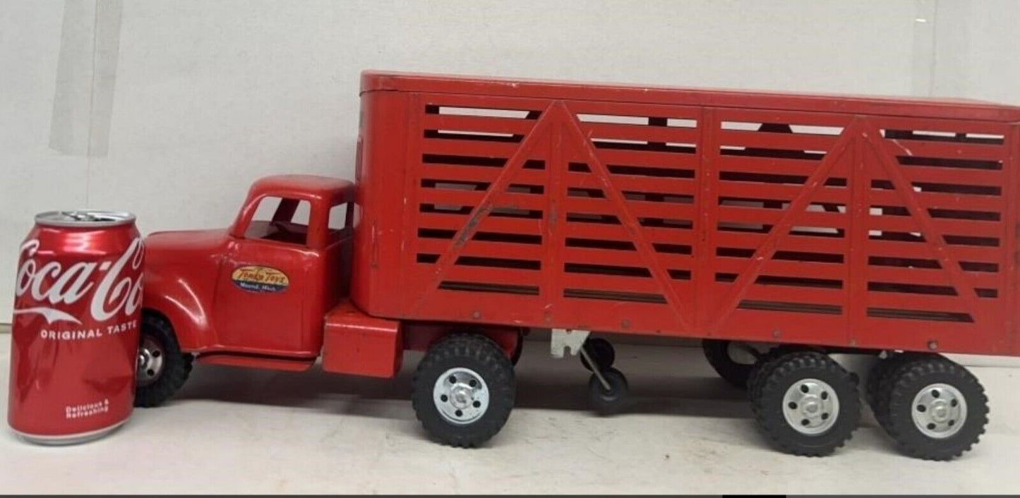 VINTAGE  TONKA  LIVESTOCK RESTORED EXC COND  TOY TRUCK  Farm Barn Man Cave Toys 