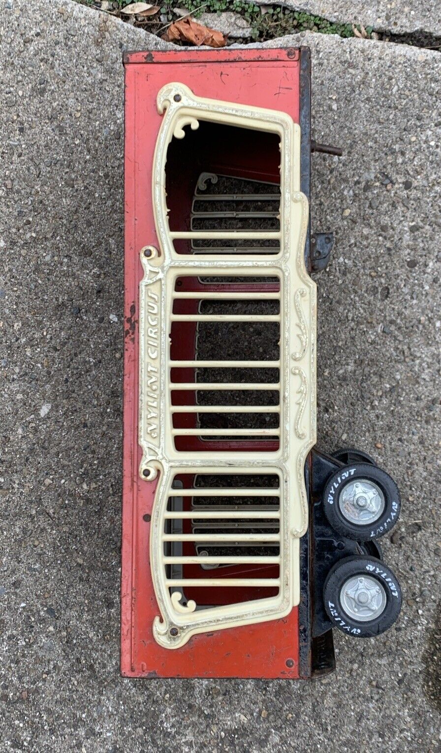 VINTAGE Nylint Pressed Steel 1970's Yellow Tractor / Nylint Circus Trailer ONLY