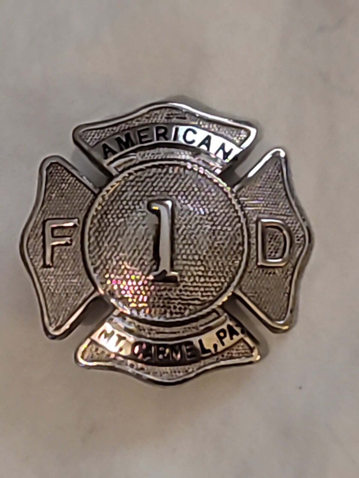 OBSOLETE FIREMAN'S BADGE  Mt. CARMEL PA FIREFIGHTER FIRST American 1