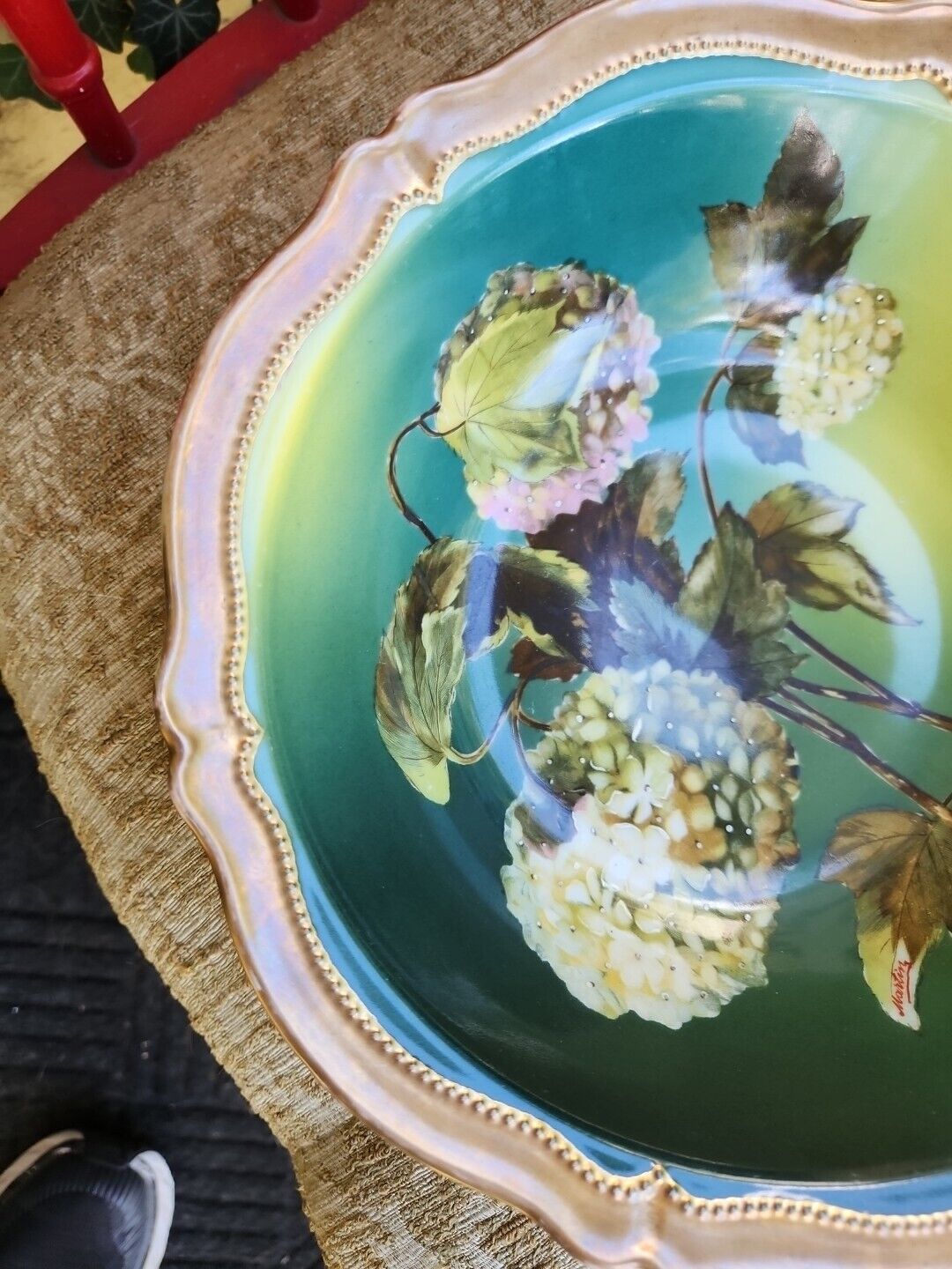 O & E G ROYAL AUSTRIA PLATE | HAND PAINTED HYDRANGEAS | BOULE-DE-NEIGE