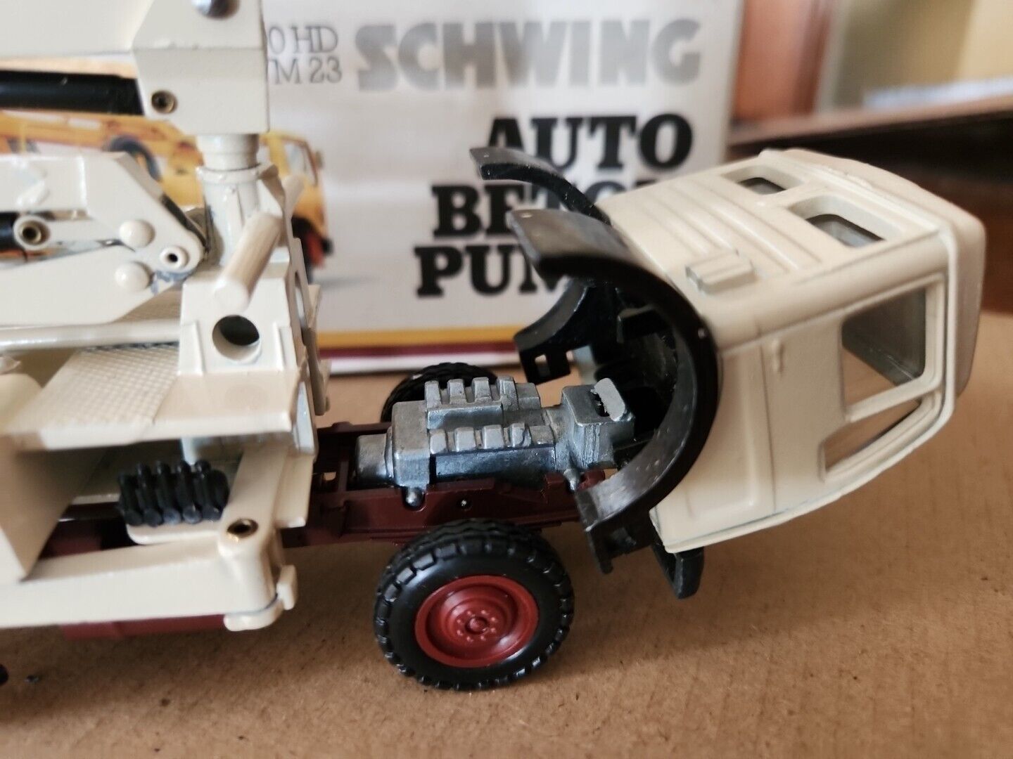 Schwing toy Concrete Pump Truck BPL 600 HD KVM 23 Die Cast Toy NIB 