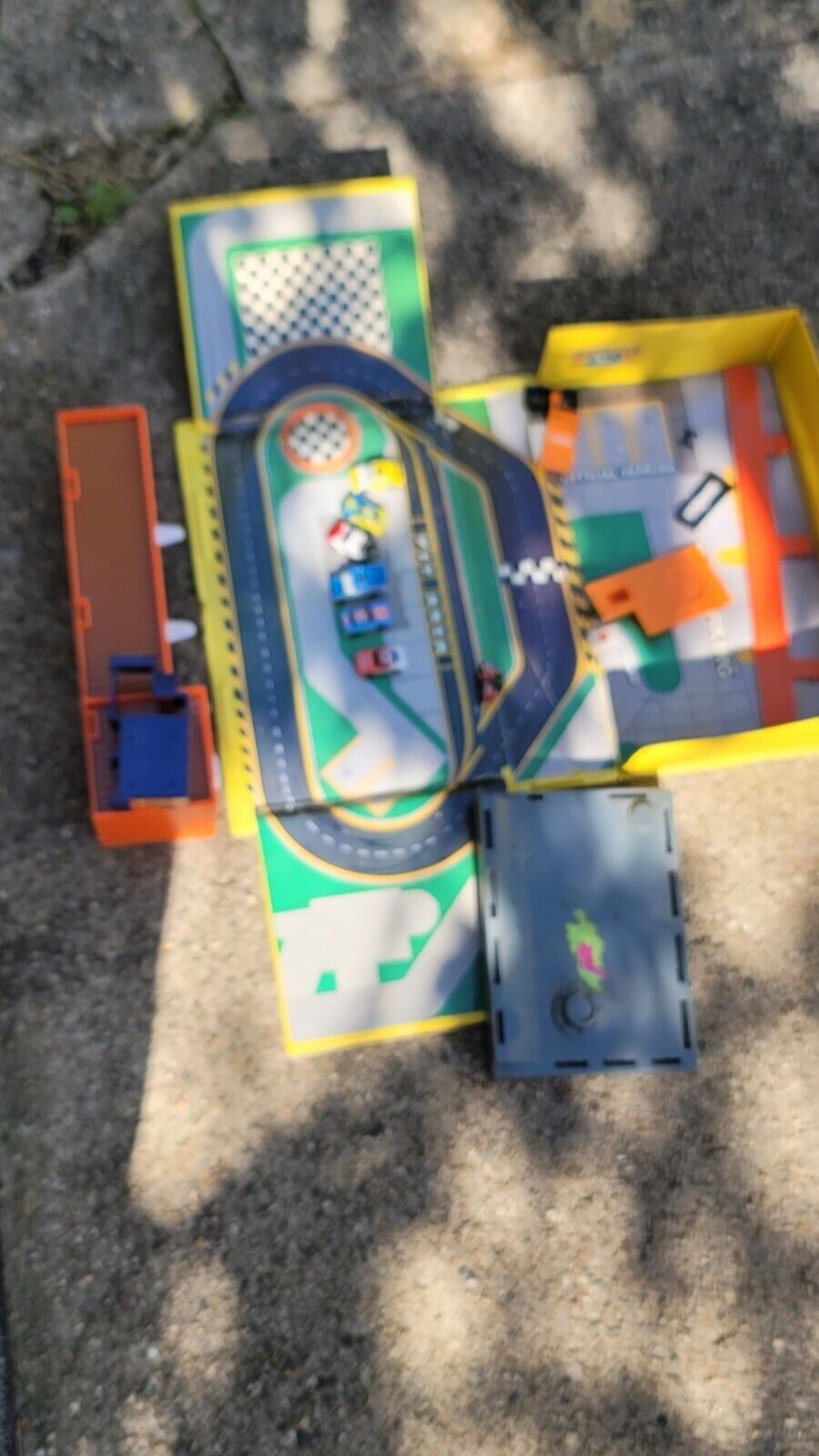 Vintage MICRO MACHINES Galoob Playset Speedway Service 6 Vehicles 1 Motorcycle 