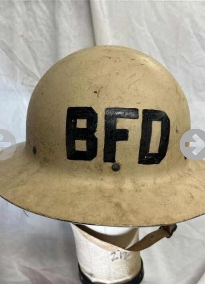 VINTAGE BOSTON Metal FIRE DEPARTMENT SHIELD HELMET FIREMAN FD DEPARTMENT US GOV